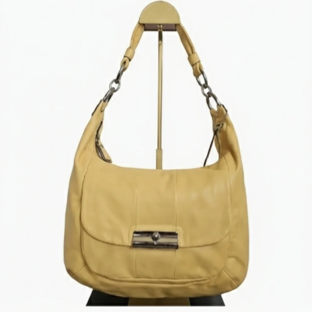 Coach NWT 2010 Kristin Yellow Leather Hobo Convertible Shoulder Bag MSRP $398